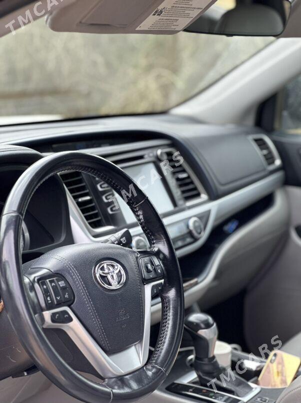 Toyota Highlander 2019 - 400 000 TMT - Мары - img 9