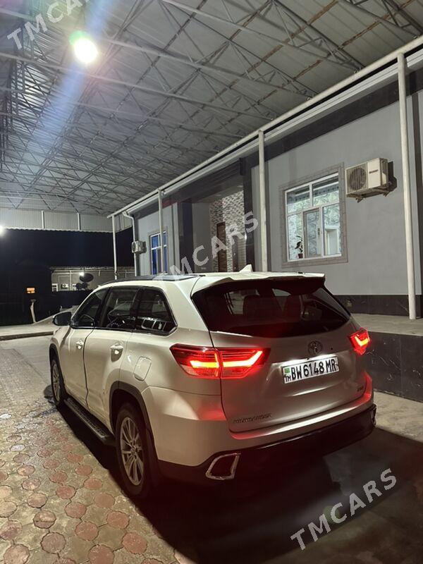 Toyota Highlander 2019 - 400 000 TMT - Мары - img 8