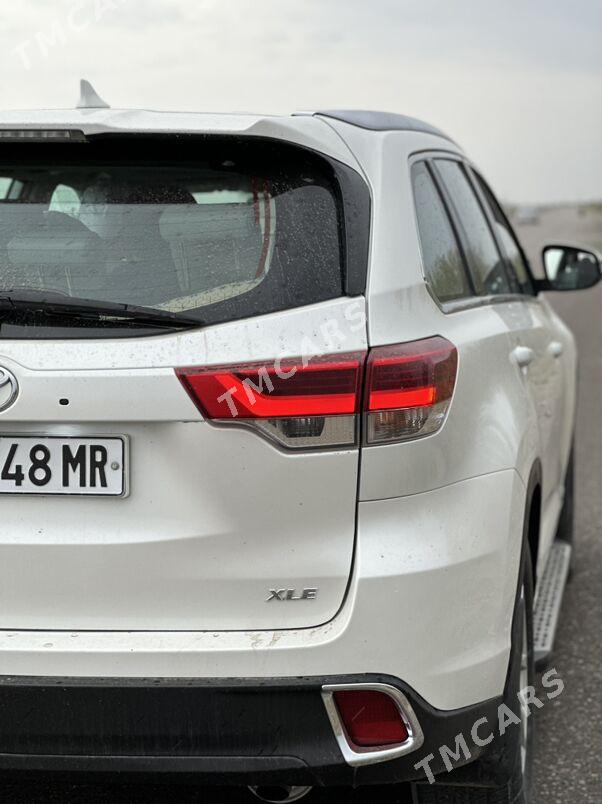 Toyota Highlander 2019 - 400 000 TMT - Мары - img 7