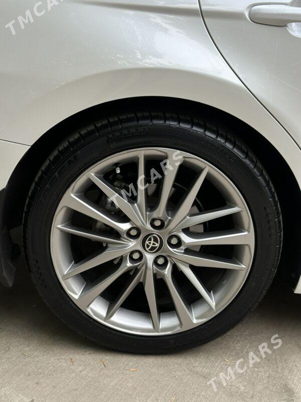 Toyota Camry 2021 - 470 000 TMT - Aşgabat - img 3