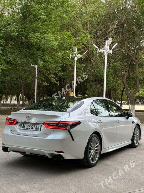 Toyota Camry 2021 - 470 000 TMT - Aşgabat - img 2