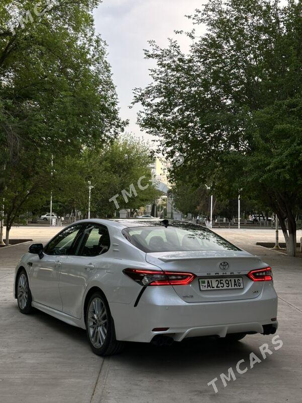 Toyota Camry 2021 - 470 000 TMT - Aşgabat - img 9