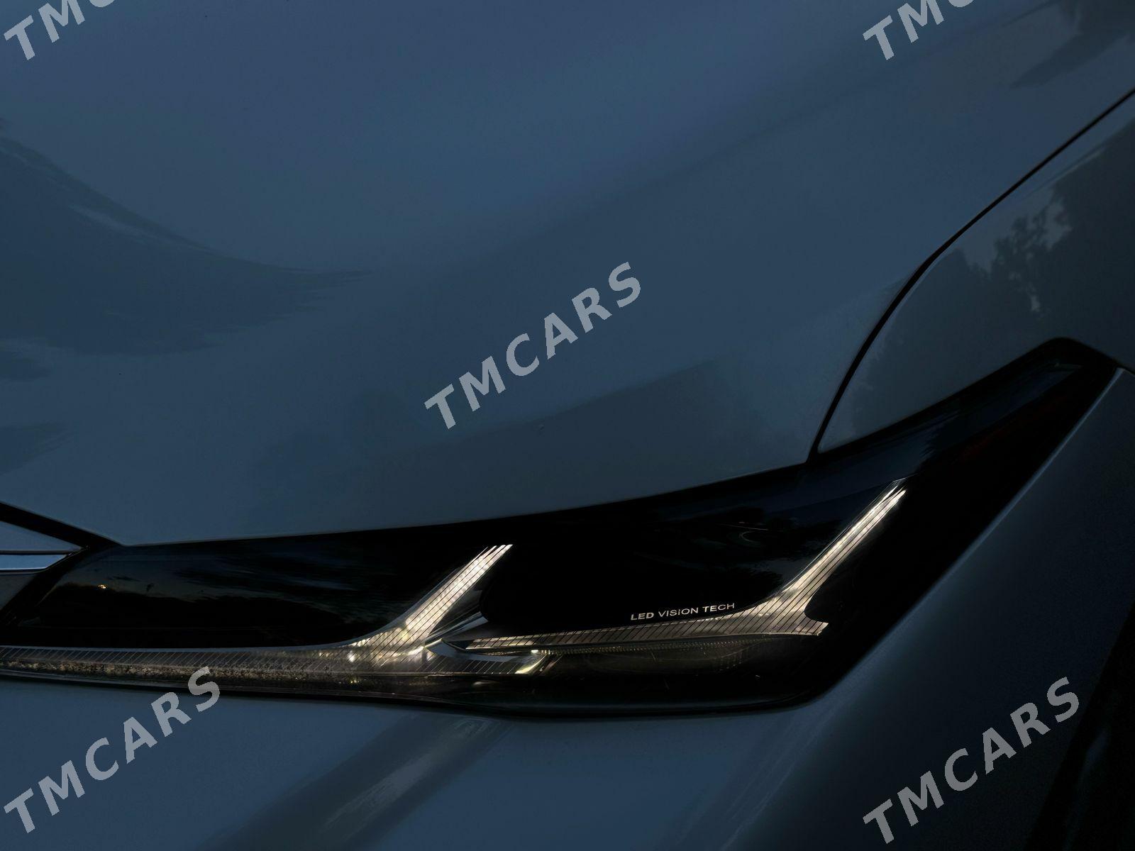 Toyota Avalon 2020 - 500 000 TMT - Ашхабад - img 6