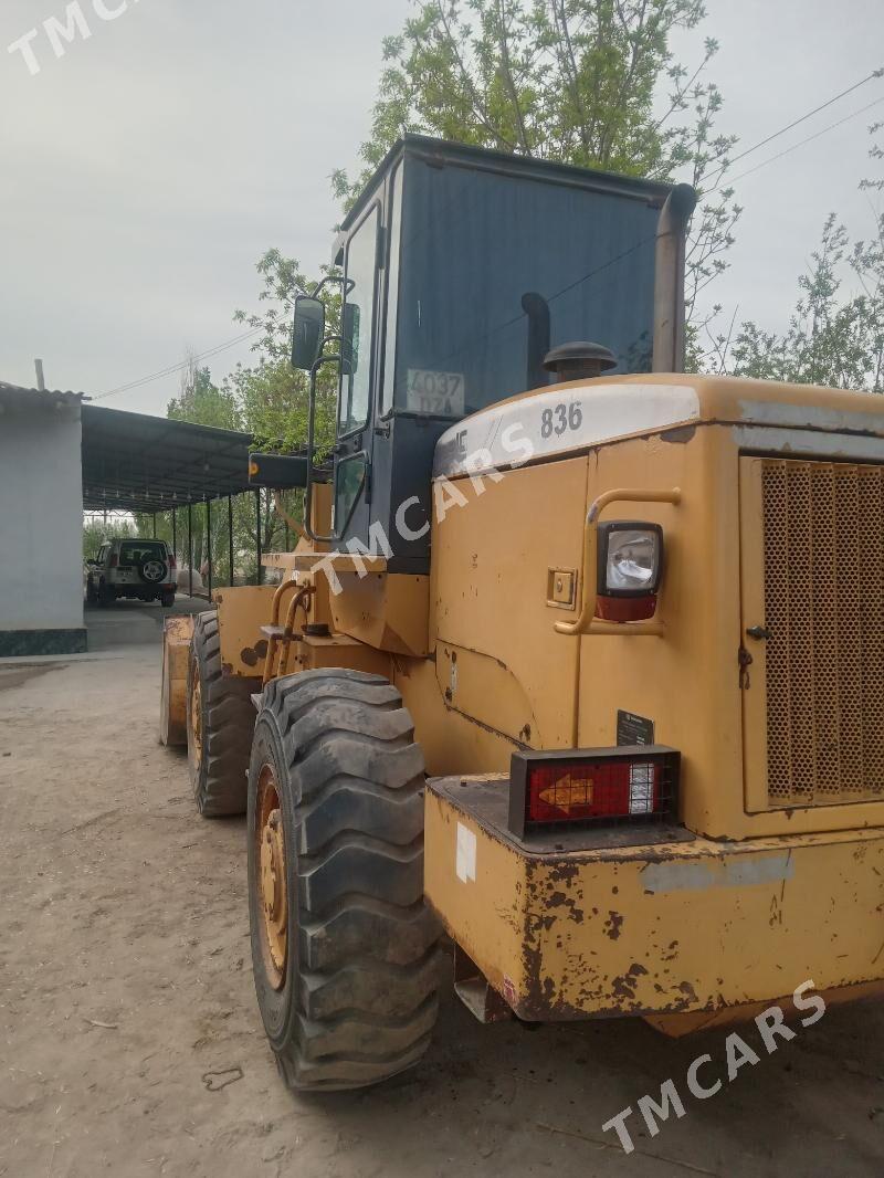 XCMG LW300F 2013 - 450 000 TMT - Болдумсаз - img 1