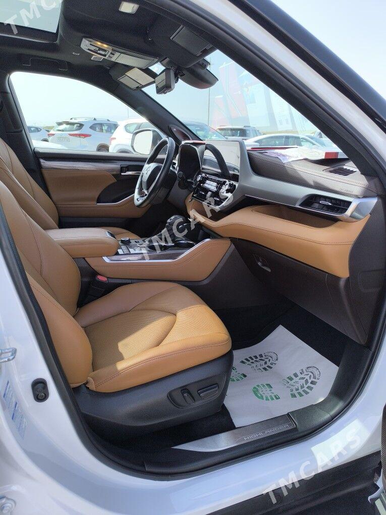 Toyota Highlander 2022 - 1 085 000 TMT - Ашхабад - img 8