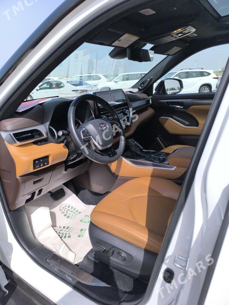 Toyota Highlander 2022 - 1 085 000 TMT - Ашхабад - img 6
