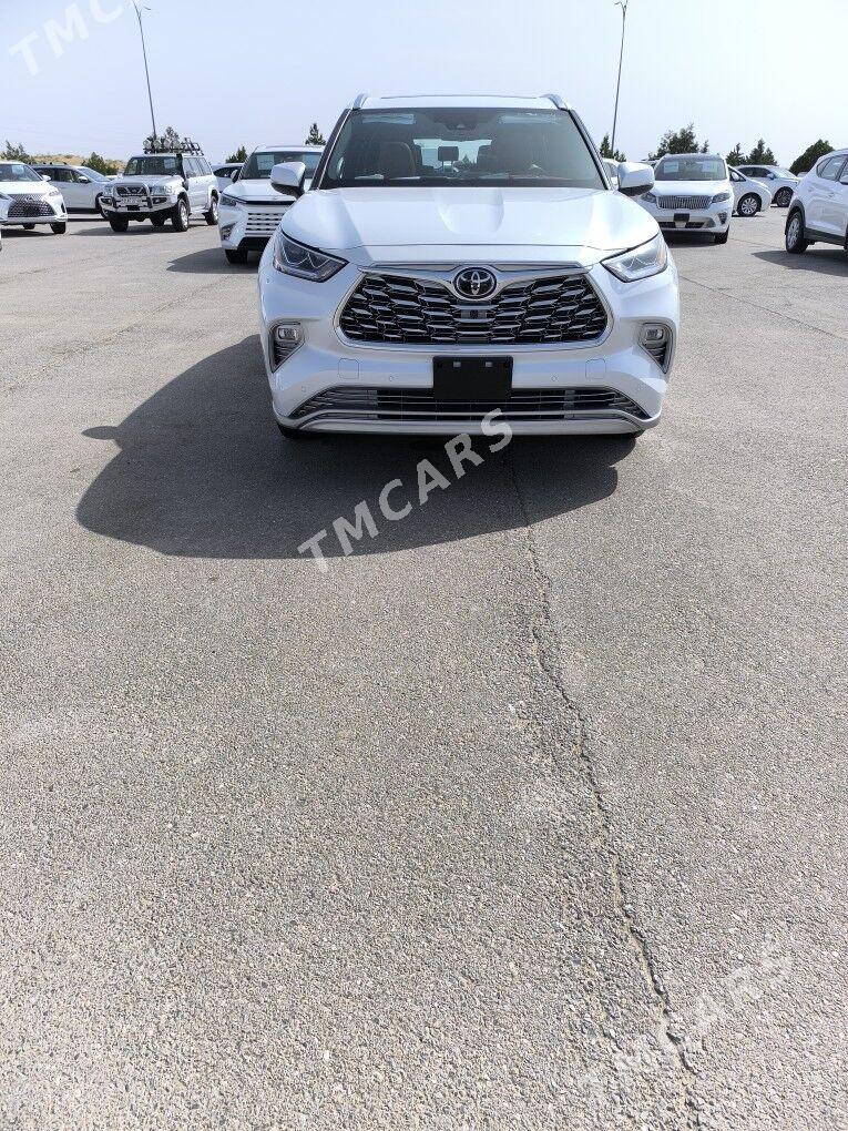 Toyota Highlander 2022 - 1 085 000 TMT - Ашхабад - img 1