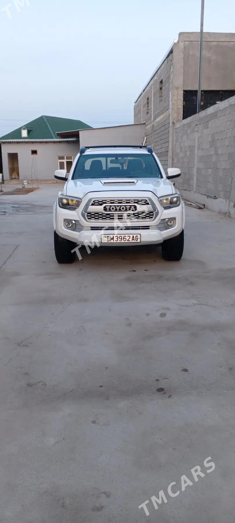 Toyota Tacoma 2016 - 380 000 TMT - Aşgabat - img 3