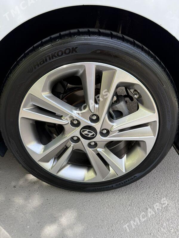 Hyundai Elantra 2016 - 254 000 TMT - Parahat 7 - img 8