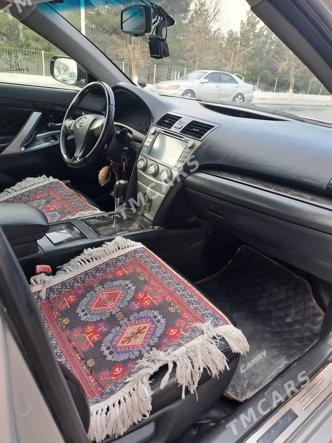 Toyota Camry 2011 - 200 000 TMT - Балканабат - img 3