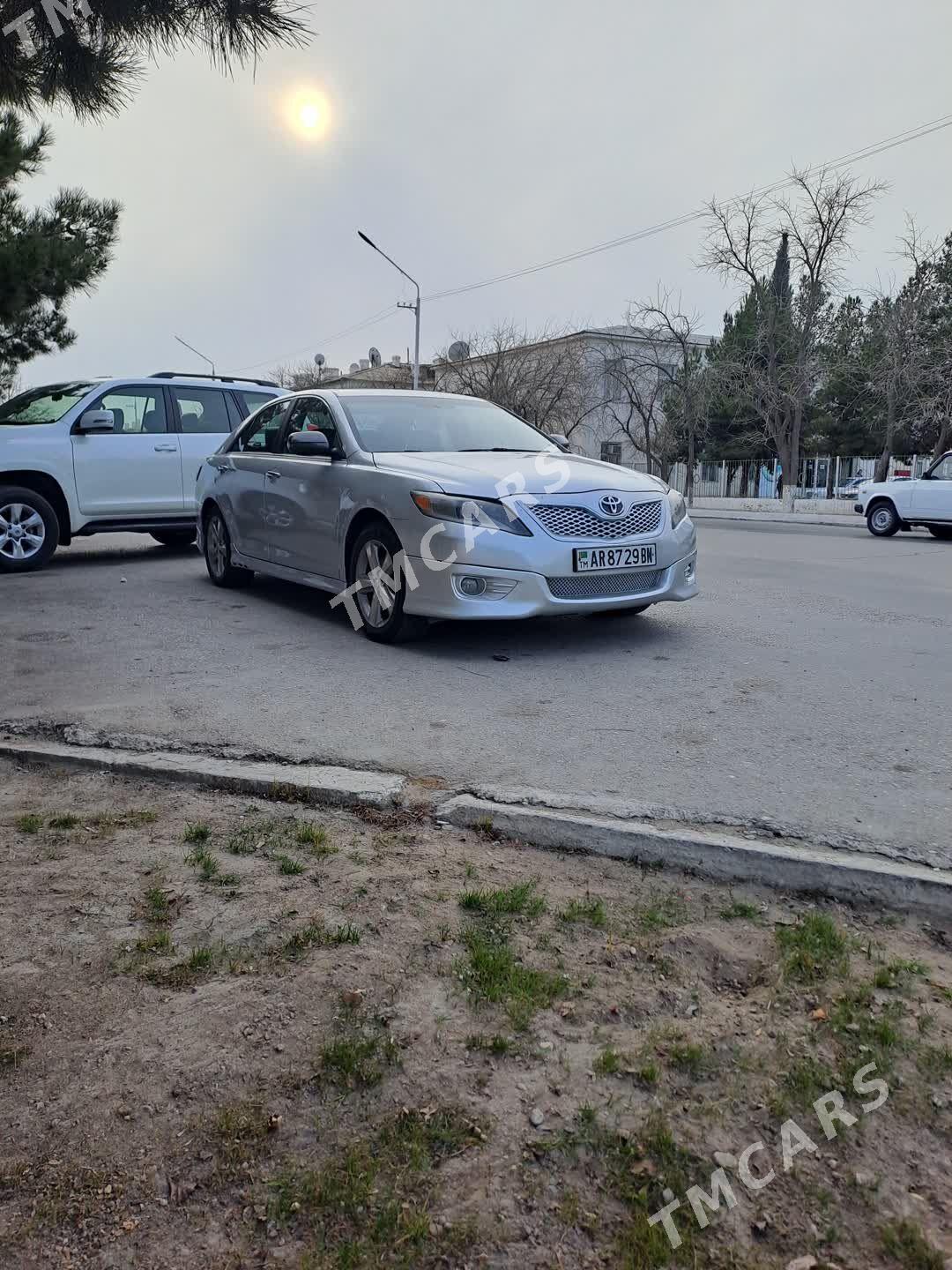 Toyota Camry 2011 - 200 000 TMT - Балканабат - img 2
