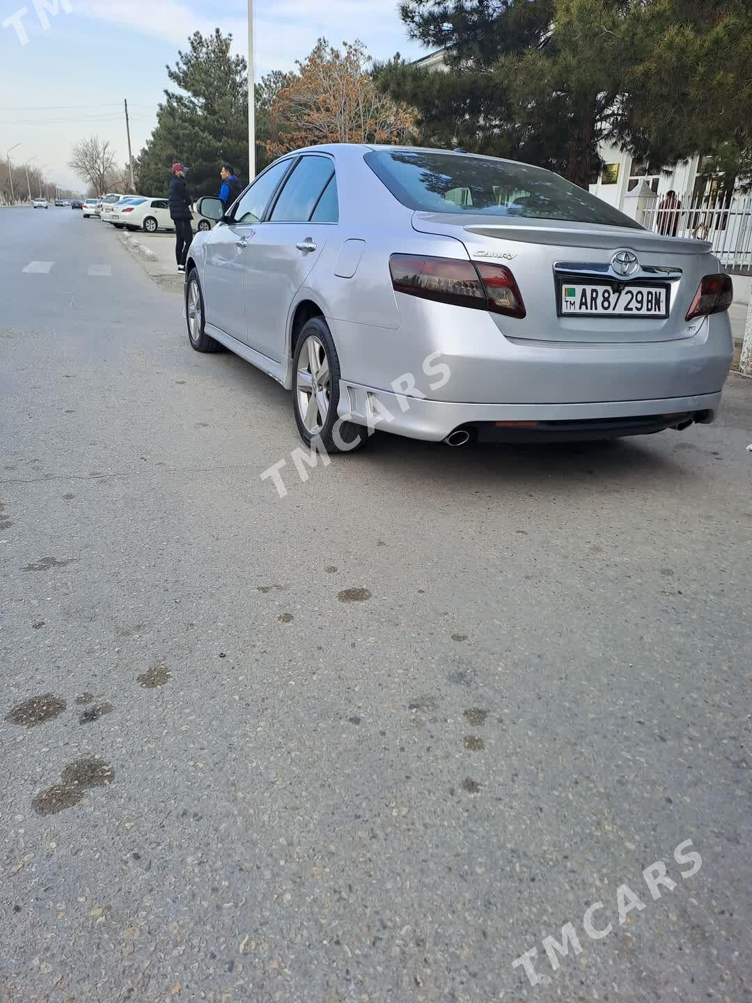Toyota Camry 2011 - 200 000 TMT - Балканабат - img 5
