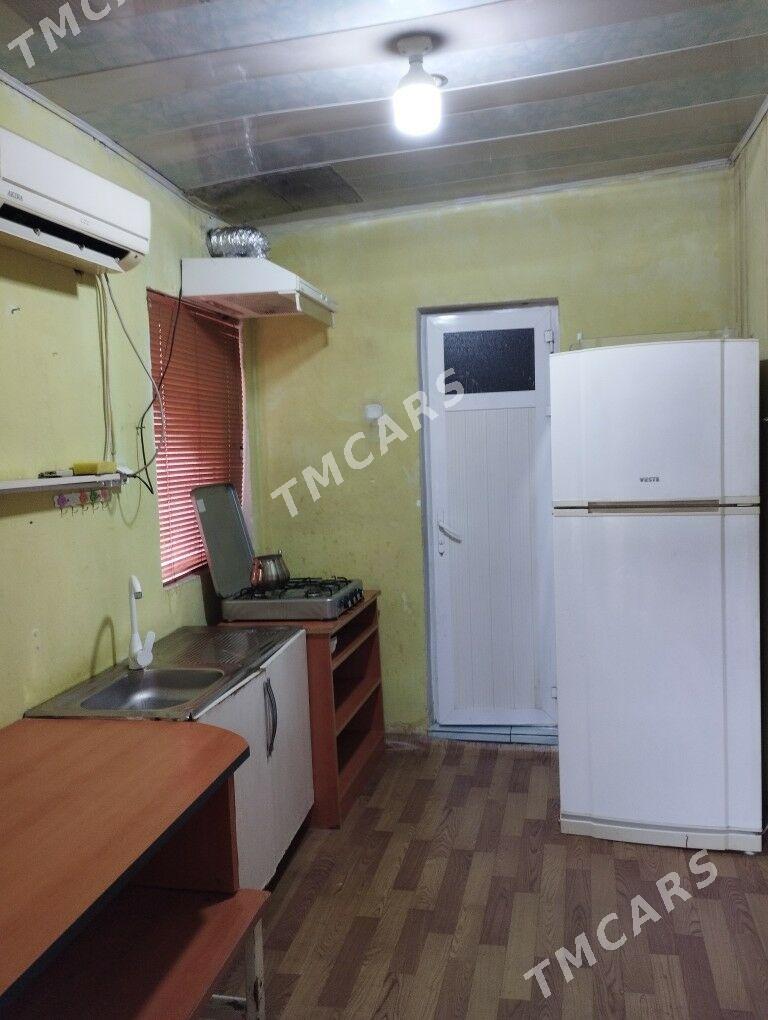 плановый дом в хитровке - Hitrowka - img 10
