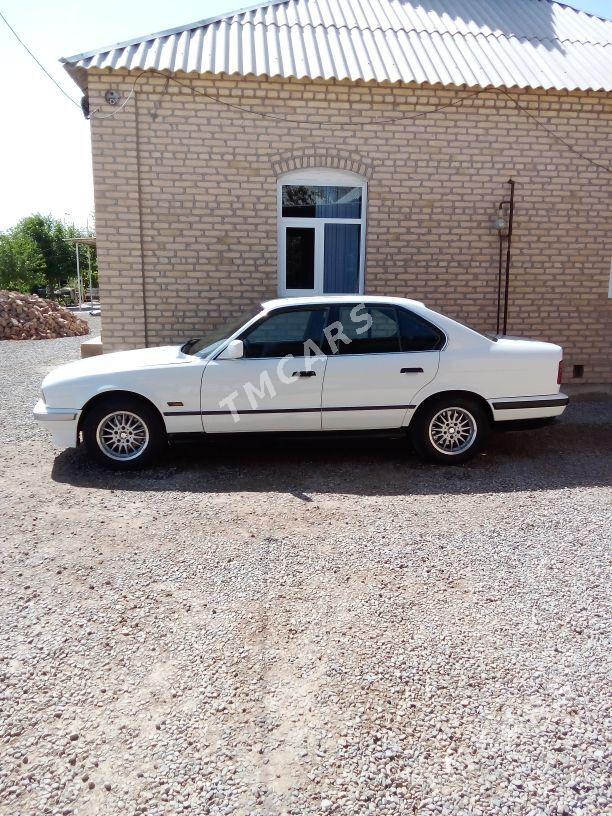 BMW 535 1988 - 50 000 TMT - Mary - img 2
