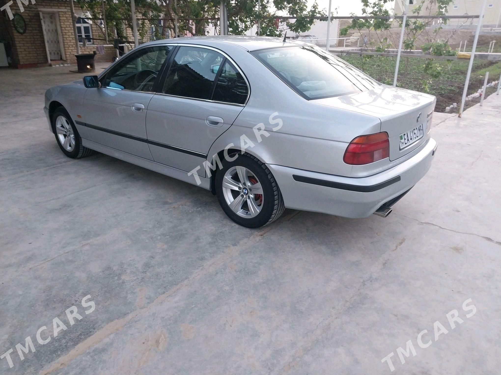 BMW 525 2000 - 120 000 TMT - Wekilbazar - img 6