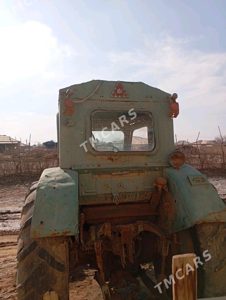 MTZ 80 2008 - 20 000 TMT - Бабадайхан - img 9