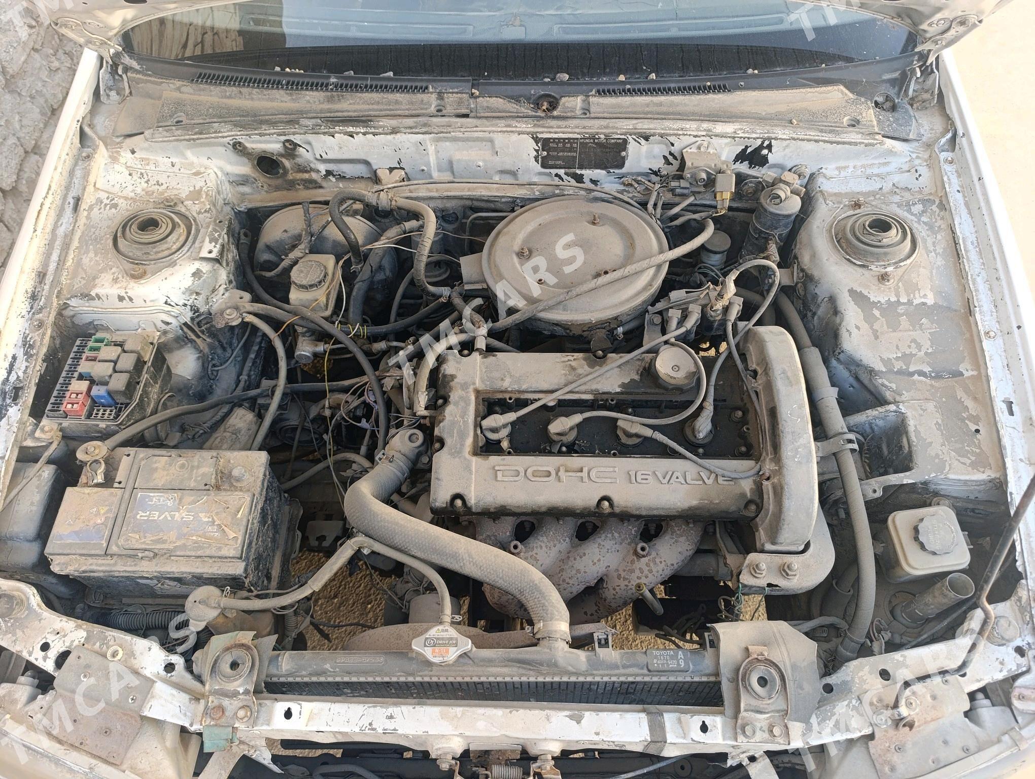 Hyundai Elantra 1994 - 10 000 TMT - Кака - img 4