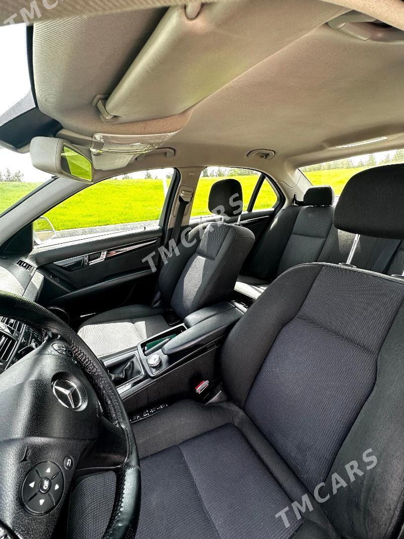 Mercedes-Benz C350 2008 - 160 000 TMT - Херрикгала - img 7
