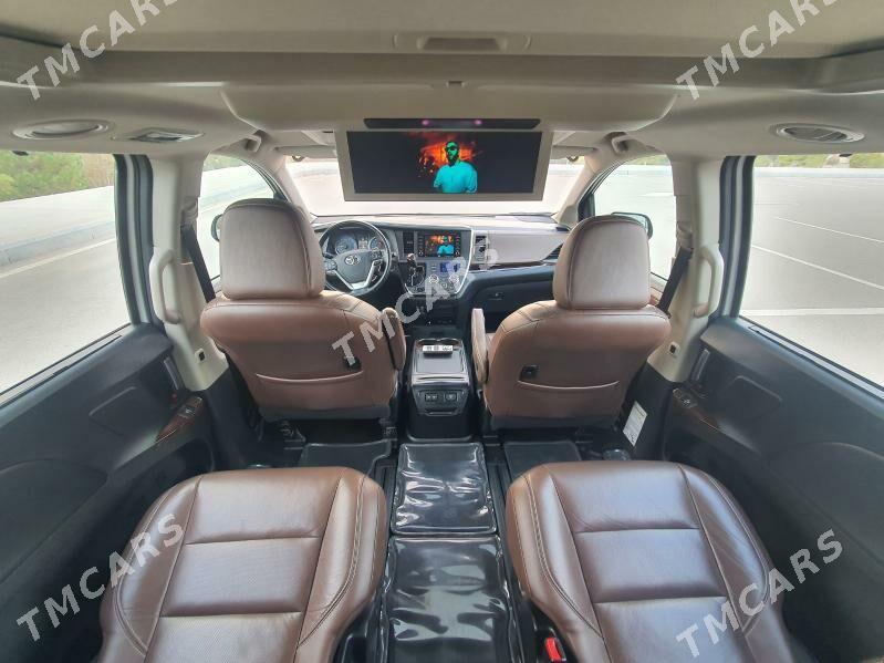 Toyota Sienna 2018 - 700 000 TMT - Aşgabat - img 9