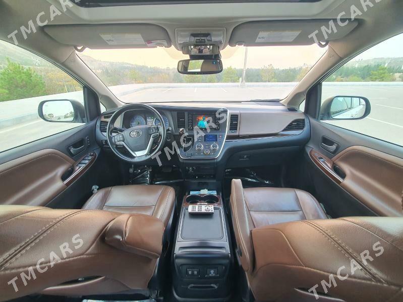 Toyota Sienna 2018 - 700 000 TMT - Aşgabat - img 10