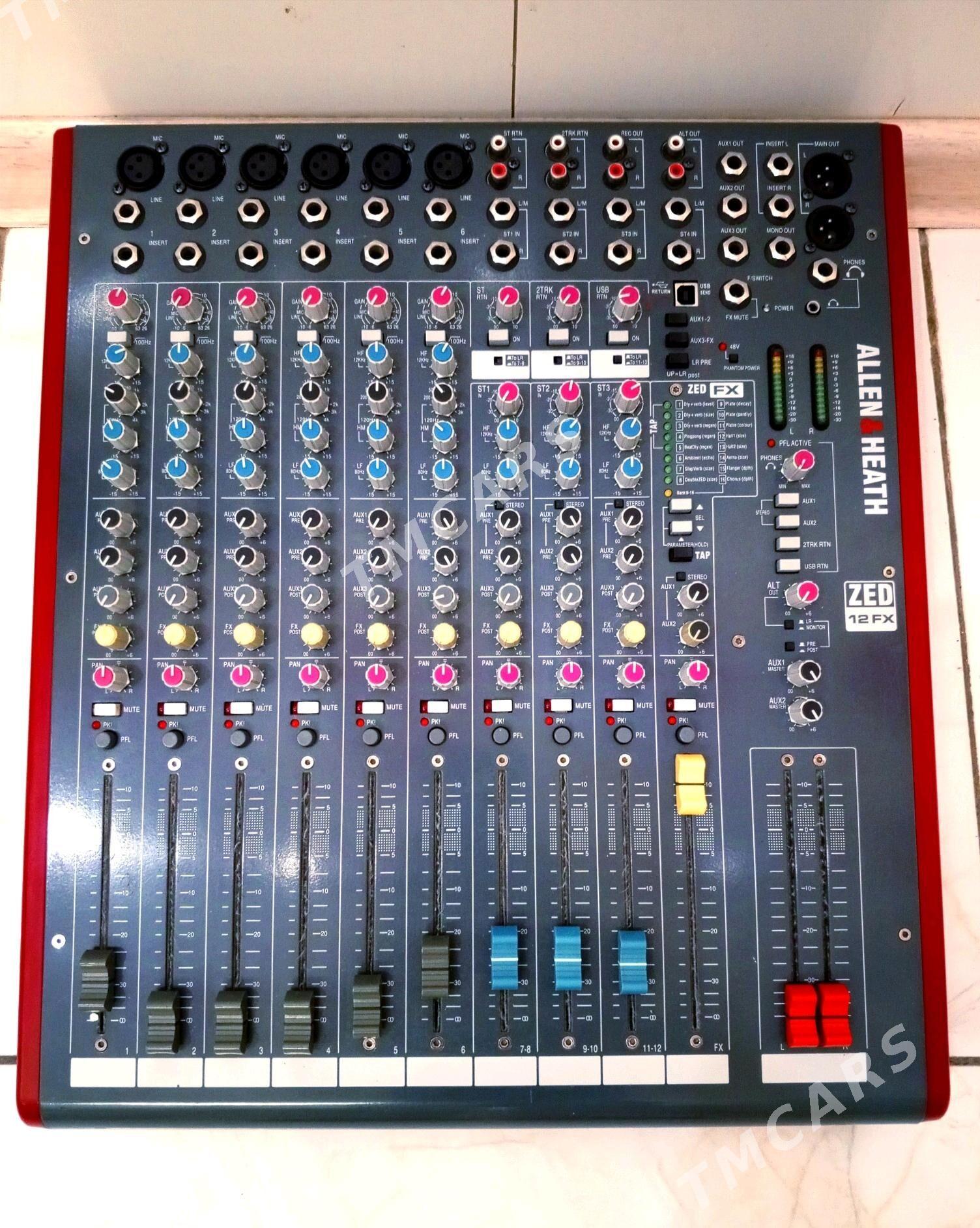 Allen& heath pult - Mary - img 3