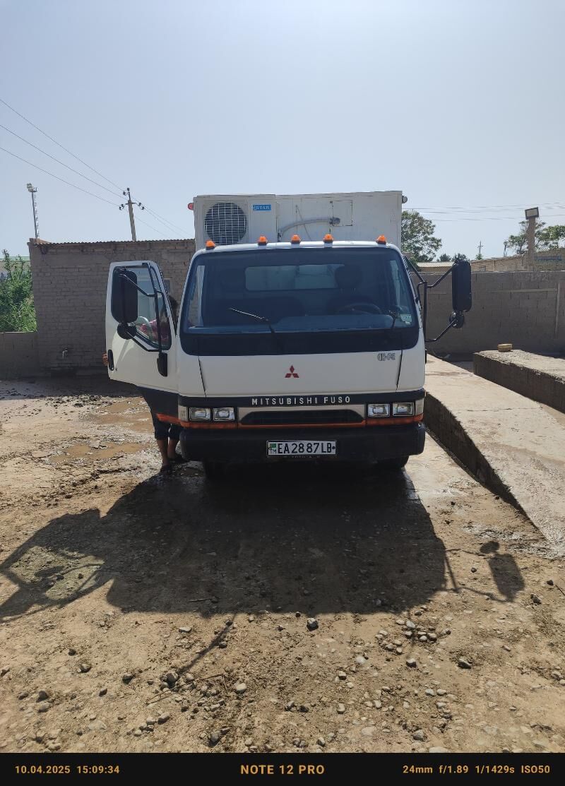 Mitsubishi Fuso 2003 - 300 000 TMT - Халач - img 4