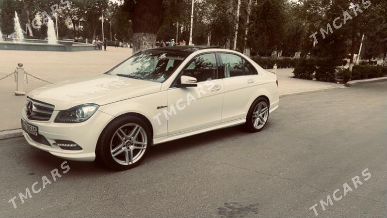 Mercedes-Benz C300 2012 - 230 000 TMT - Aşgabat - img 3