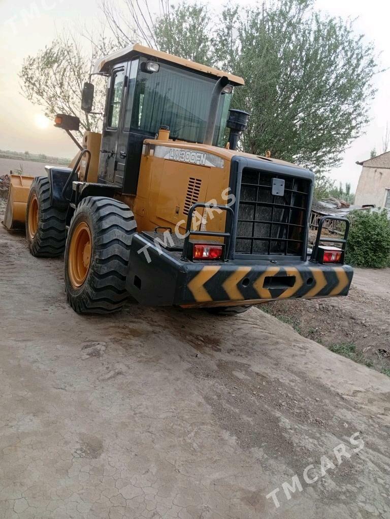 XCMG LW300F 2014 - 430 000 TMT - Халач - img 3