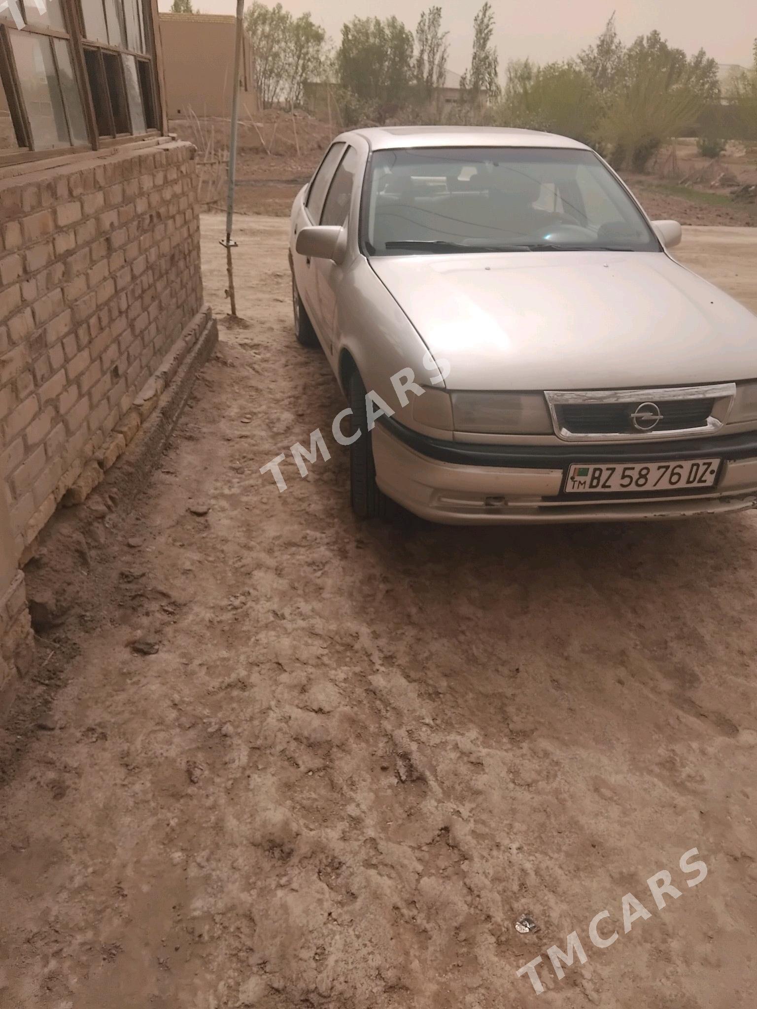 Opel Vectra 1992 - 30 000 TMT - Гороглы (Тагта) - img 2