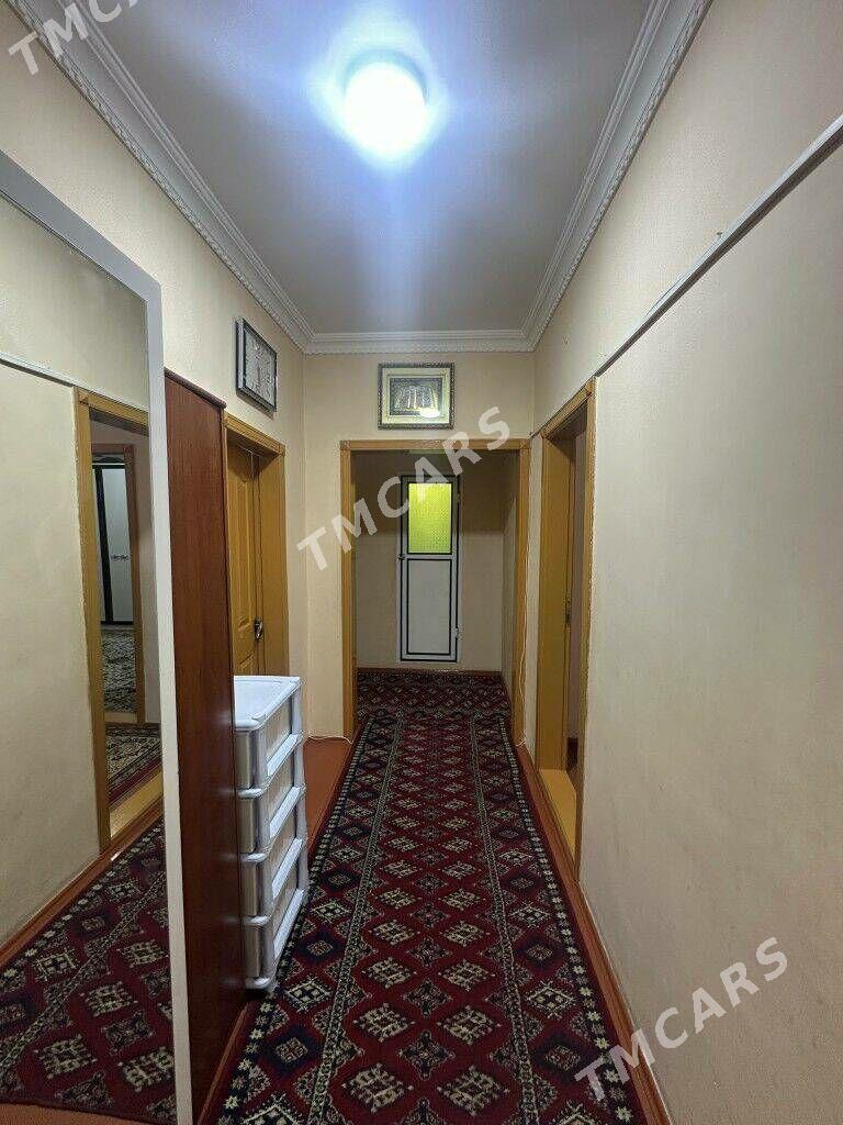 Мир 4, 3 ком, 2 этаж. - Aşgabat - img 7
