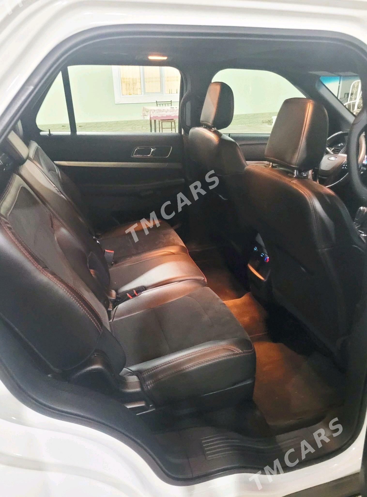 Ford Explorer 2018 - 375 000 TMT - Ашхабад - img 8