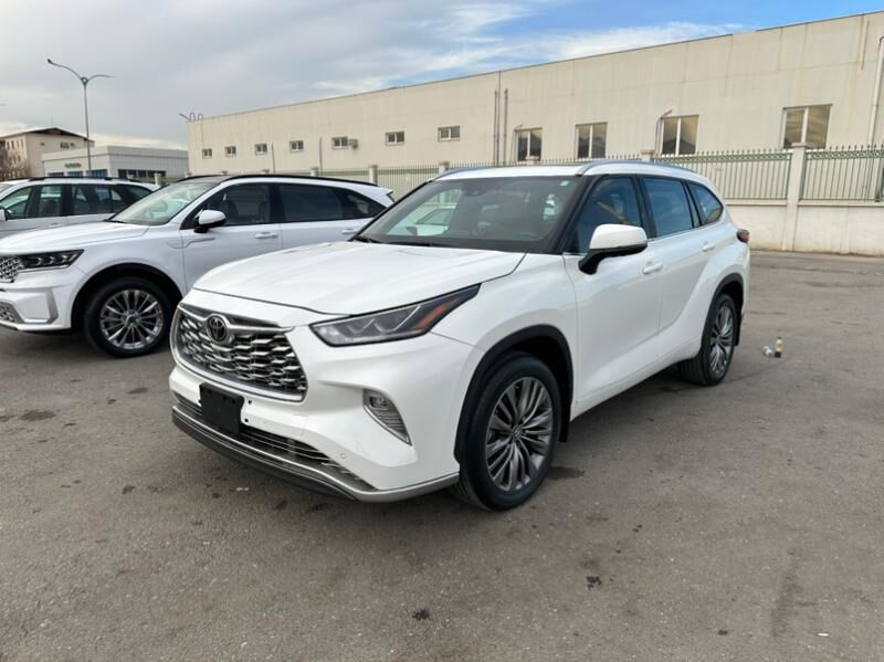 Toyota Highlander 2021 - 660 000 TMT - Aşgabat - img 2
