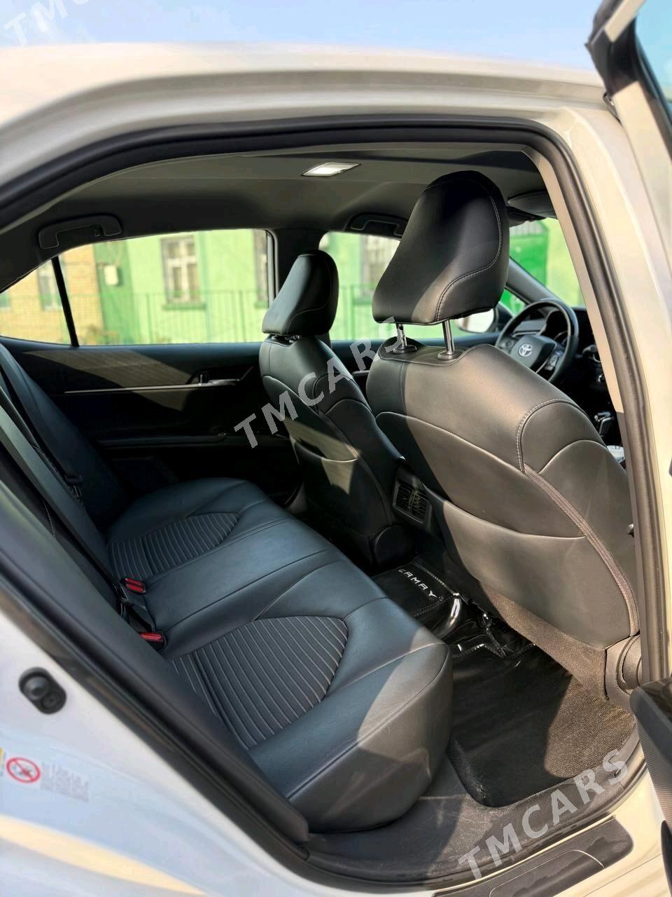 Toyota Camry 2019 - 355 000 TMT - Aşgabat - img 3