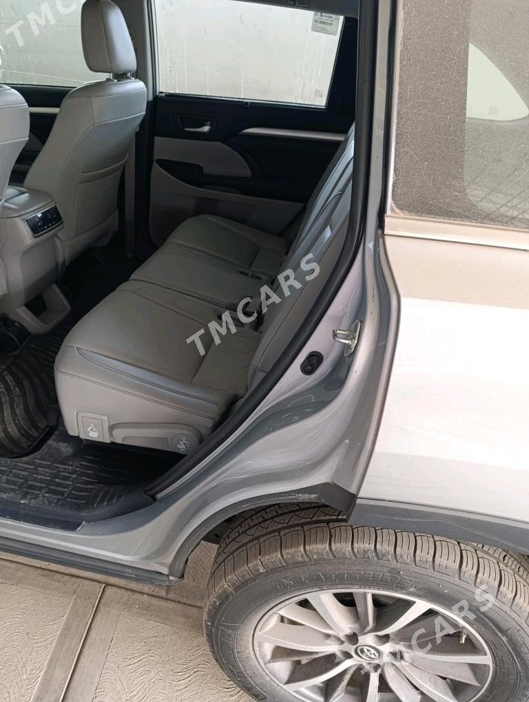 Toyota Highlander 2019 - 460 000 TMT - Мары - img 5
