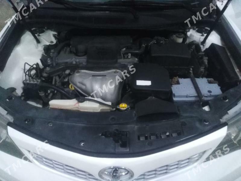 Toyota Camry 2012 - 200 000 TMT - Фарап - img 2
