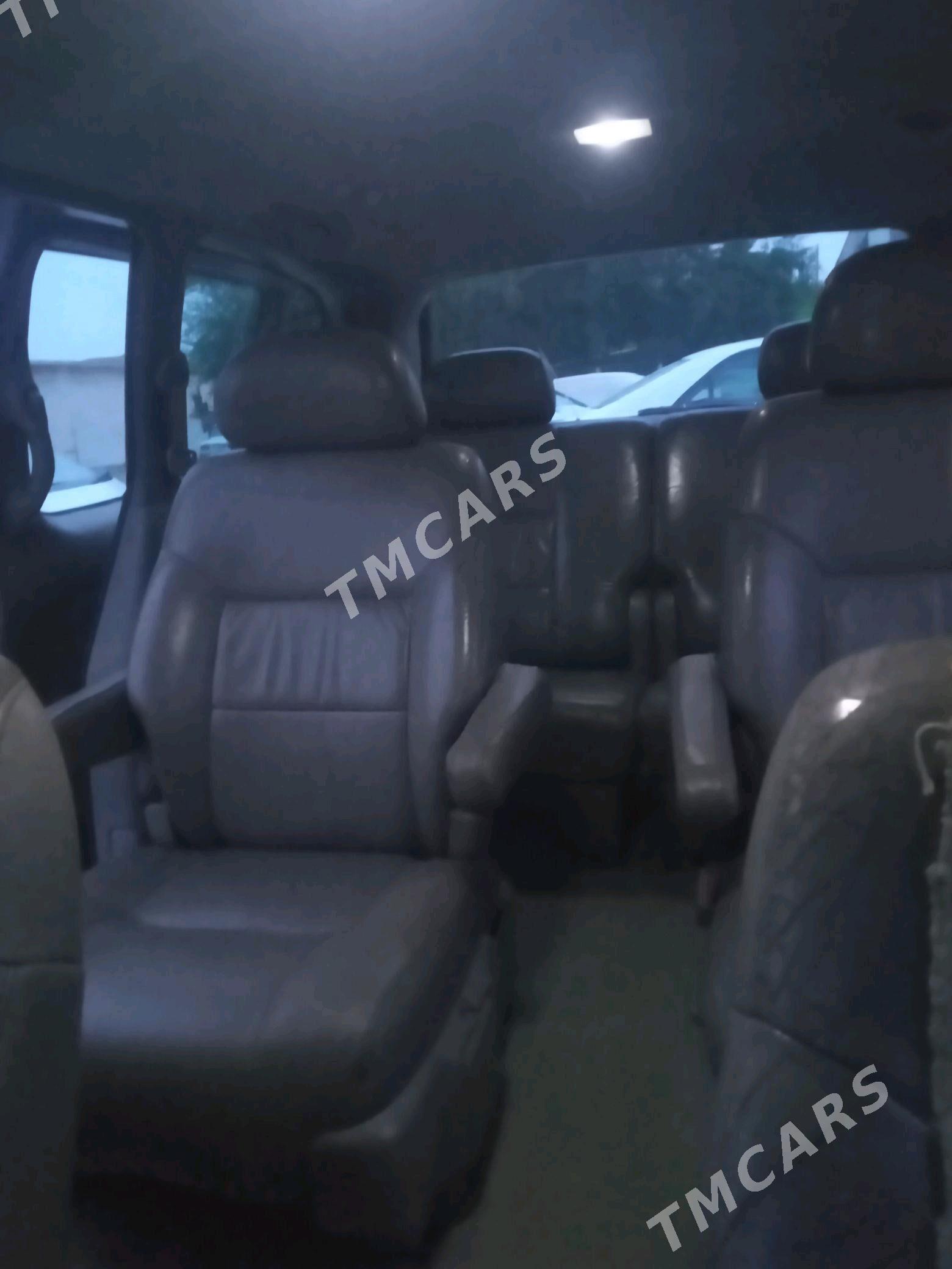 Toyota Sienna 2001 - 145 000 TMT - Tejen - img 2