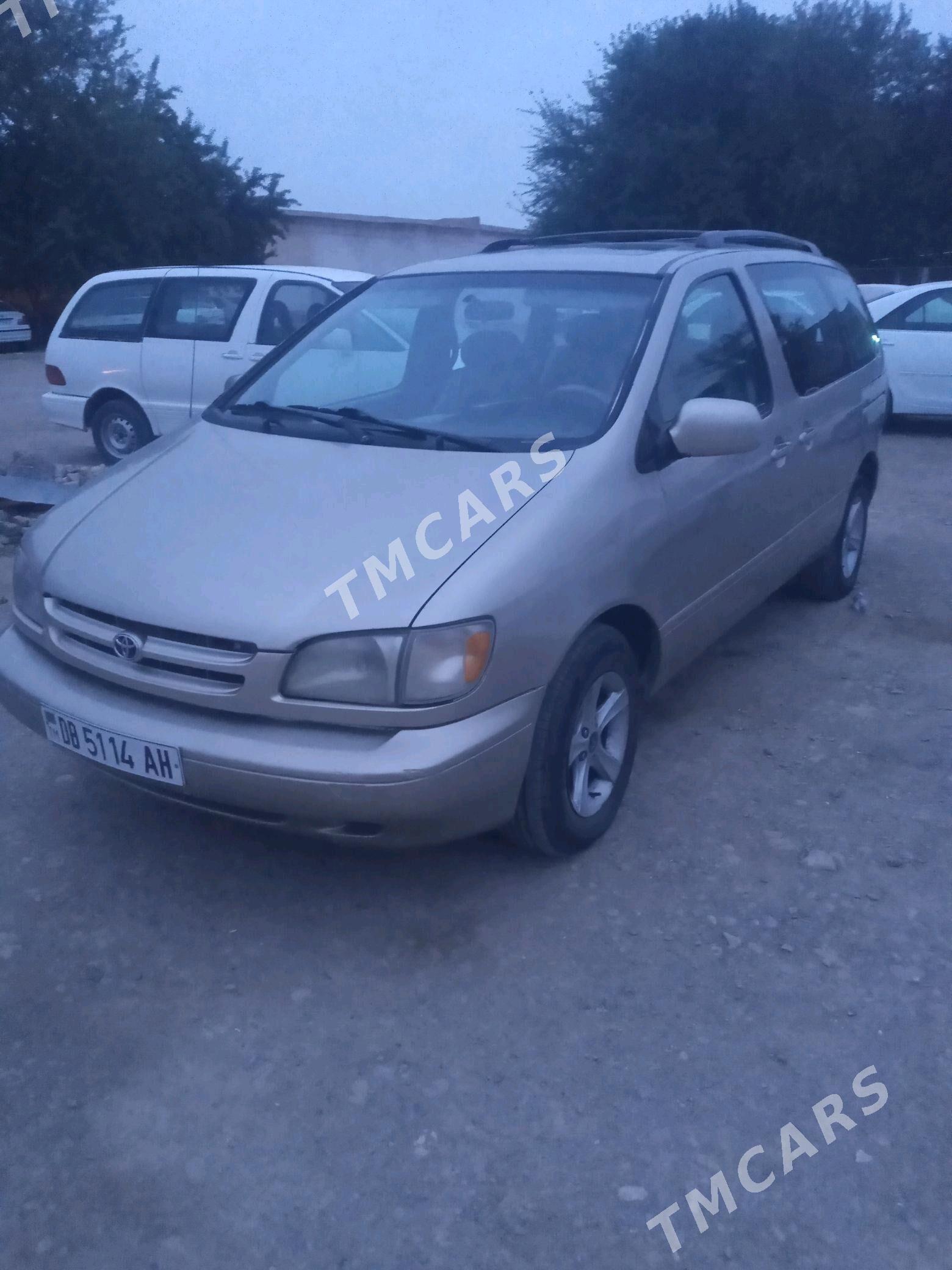 Toyota Sienna 2001 - 145 000 TMT - Tejen - img 5