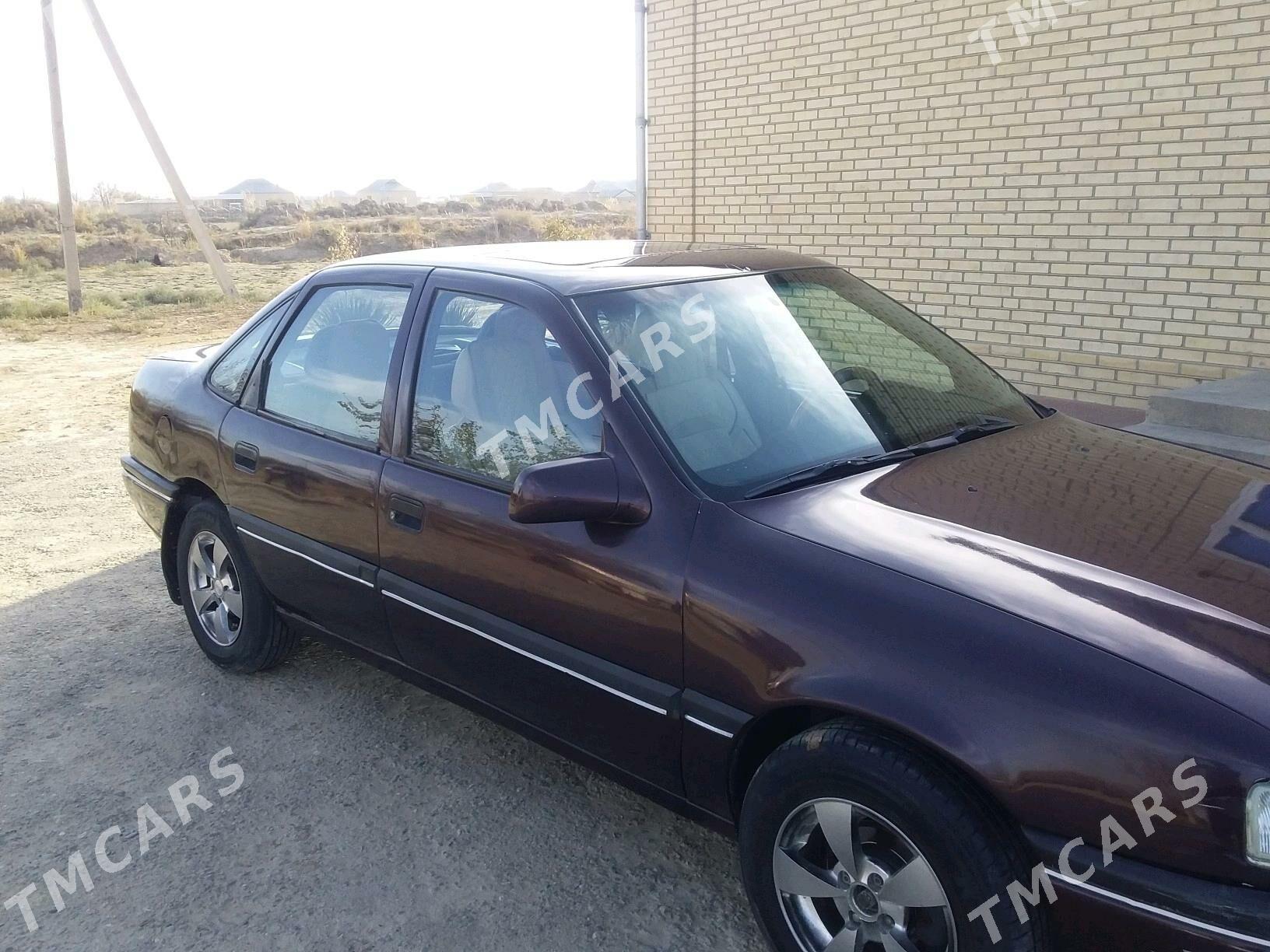 Opel Vectra 1990 - 28 000 TMT - Мары - img 5