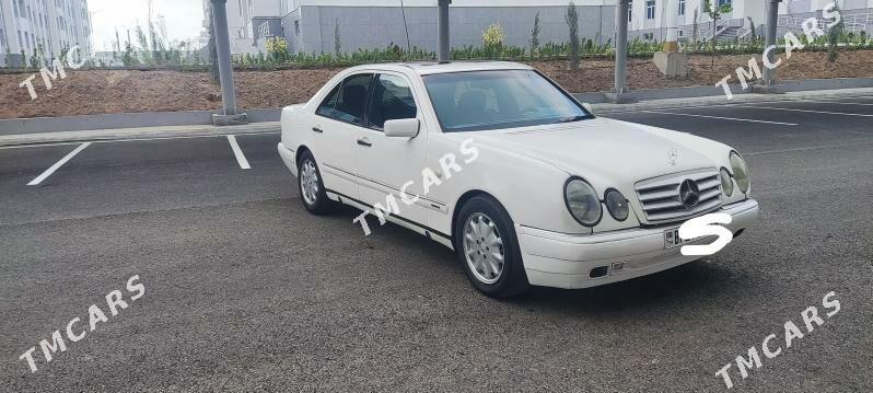 Mercedes-Benz E320 1997 - 50 000 TMT - Türkmenbaşy - img 8