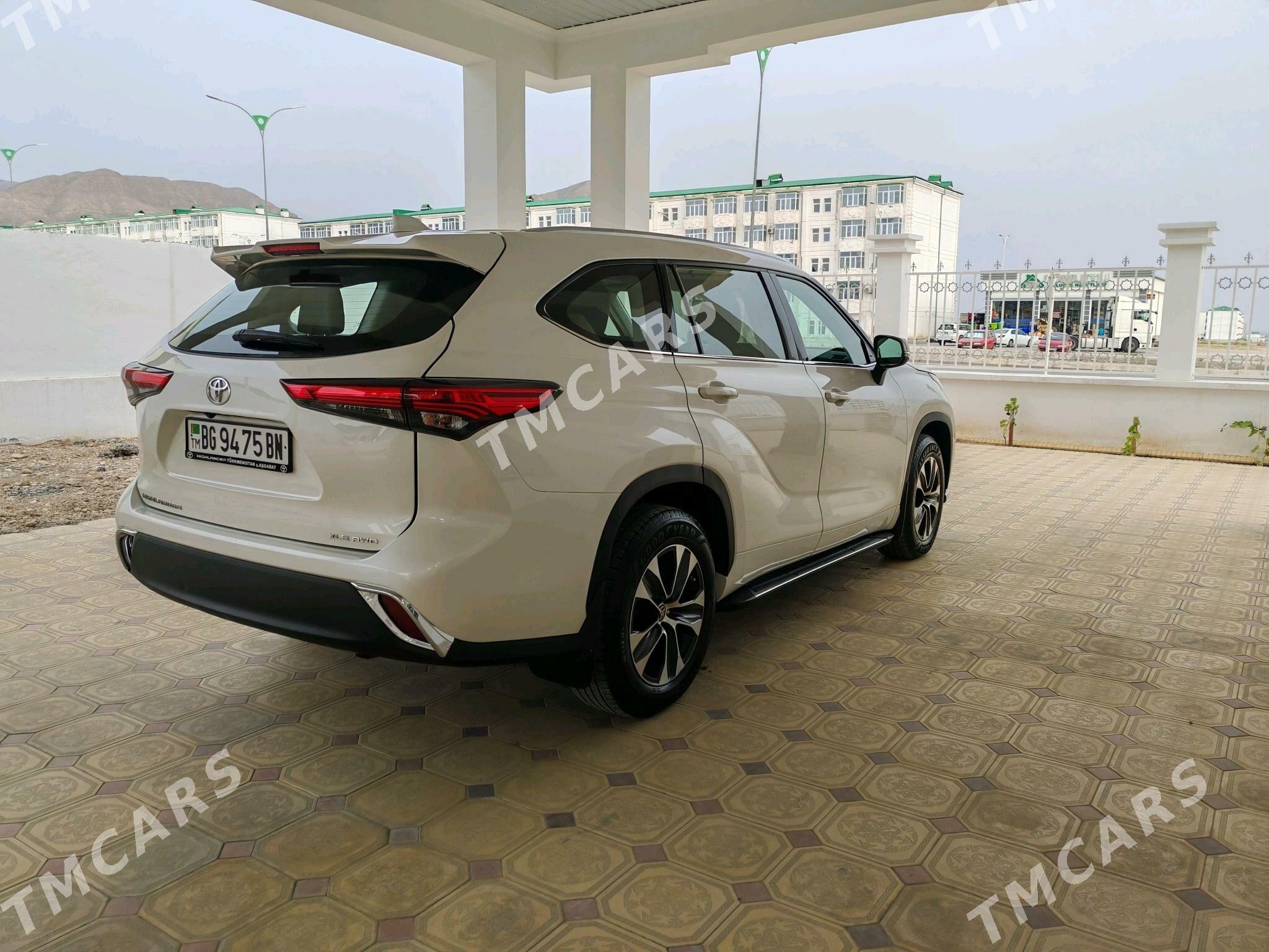 Toyota Highlander 2020 - 590 000 TMT - Balkanabat - img 3