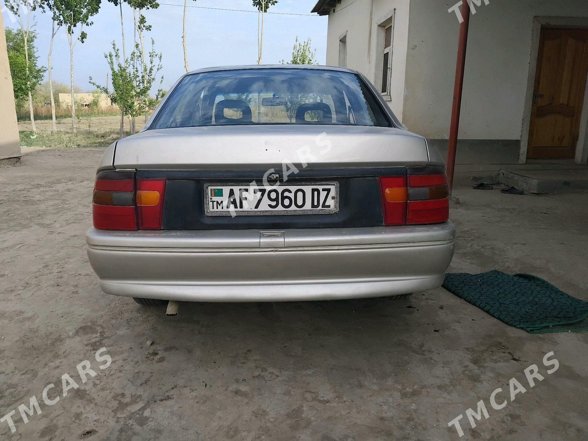 Opel Vectra 1992 - 30 000 TMT - Boldumsaz - img 3