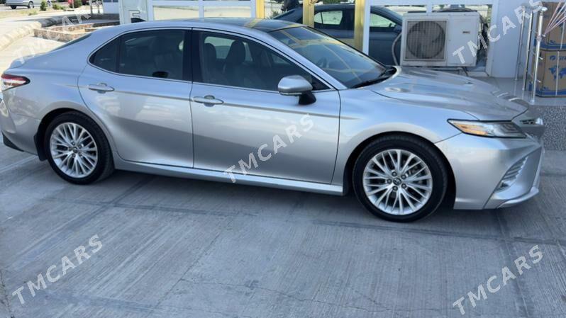 Toyota Camry 2018 - 390 000 TMT - Балканабат - img 6