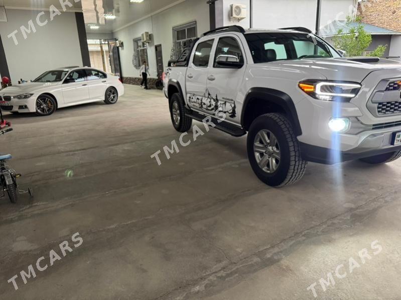 Toyota Tacoma 2019 - 490 000 TMT - Türkmenabat - img 2