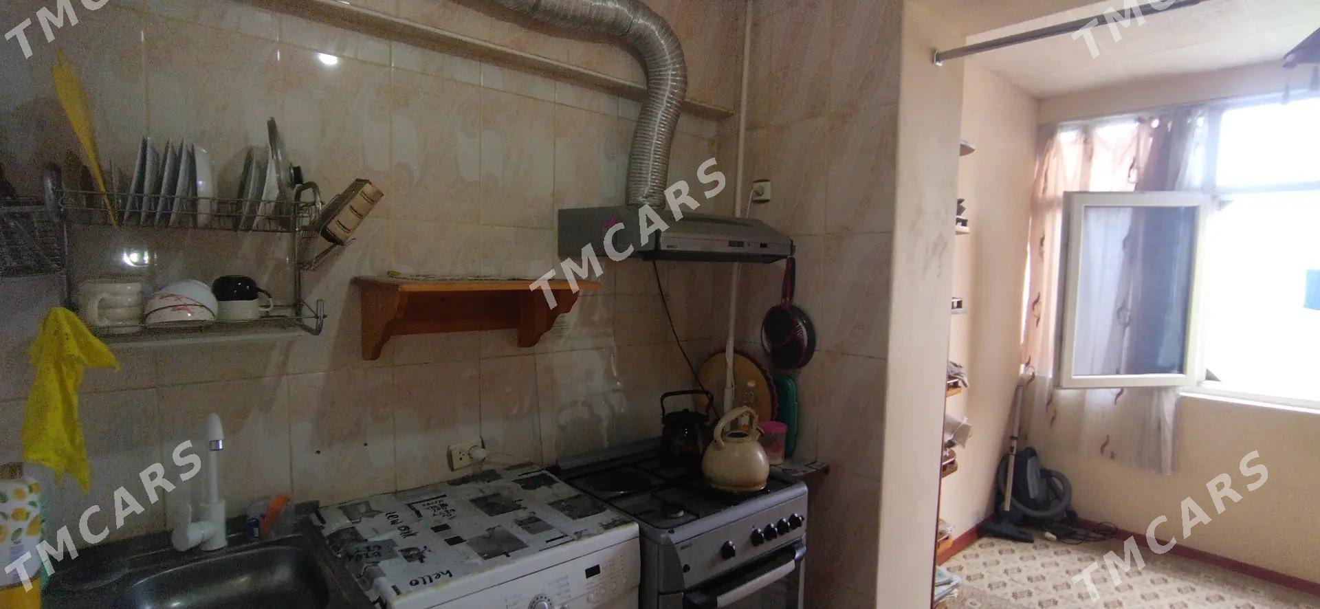 10mkr 3/2etaź 3kom panel - Ашхабад - img 8