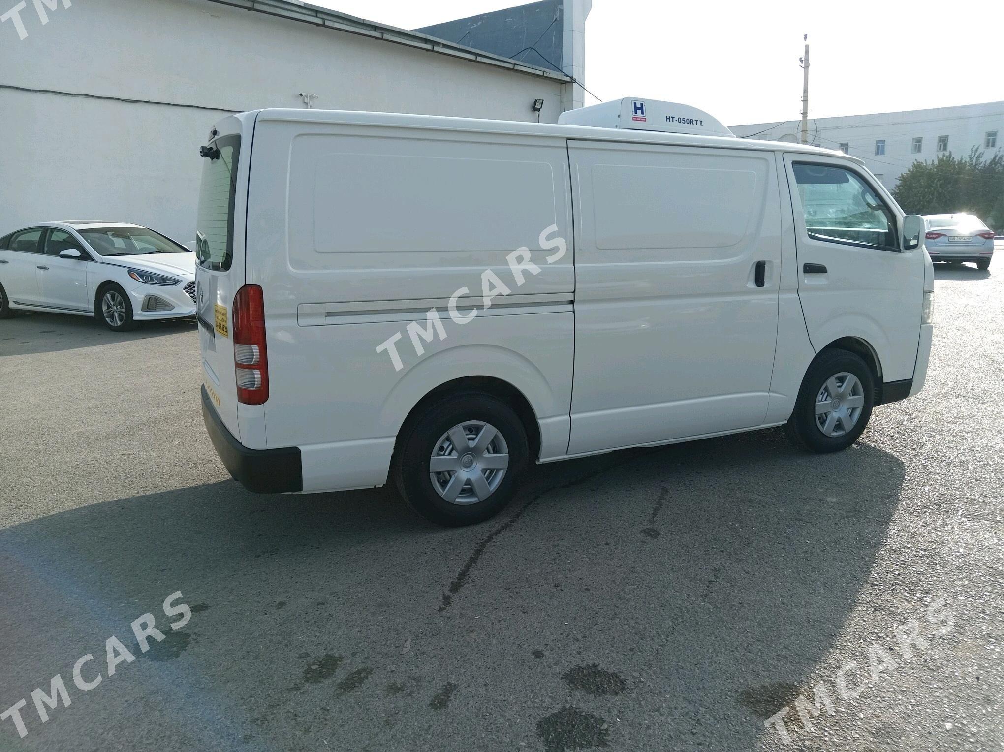 Toyota Hiace 2018 - 385 000 TMT - Mary - img 2