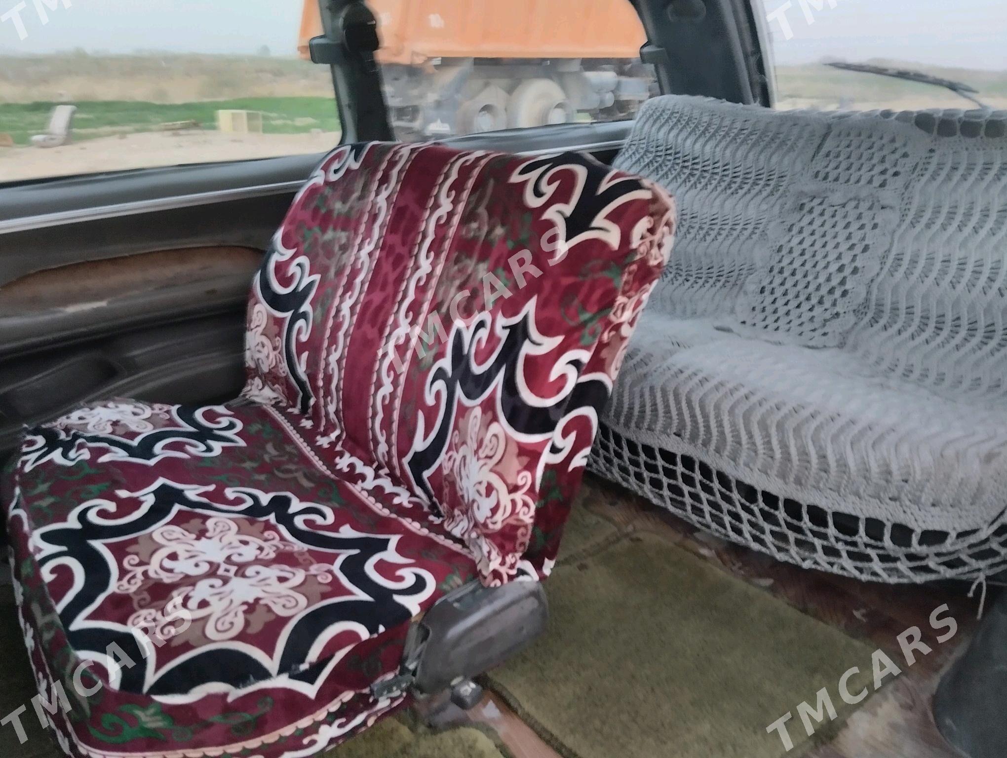 Toyota Previa 1993 - 30 000 TMT - Мургап - img 6