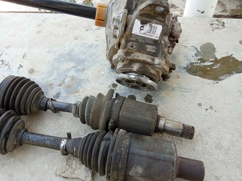 Mersedes BENZ Icki granat Razd 4 000 TMT - Kaka - img 3