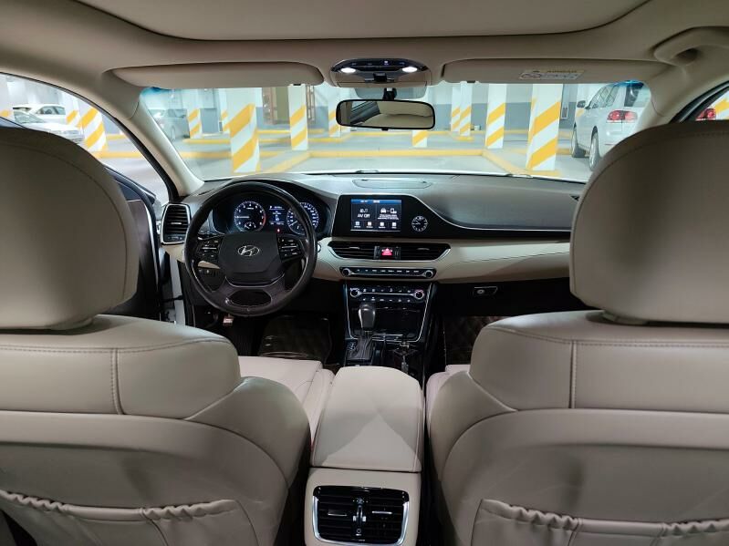 Hyundai Azera 2018 - 400 000 TMT - Нефтегаз (ул. Андалиб-Юбилейная) - img 4
