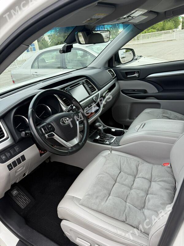 Toyota Highlander 2019 - 480 000 TMT - Ашхабад - img 3