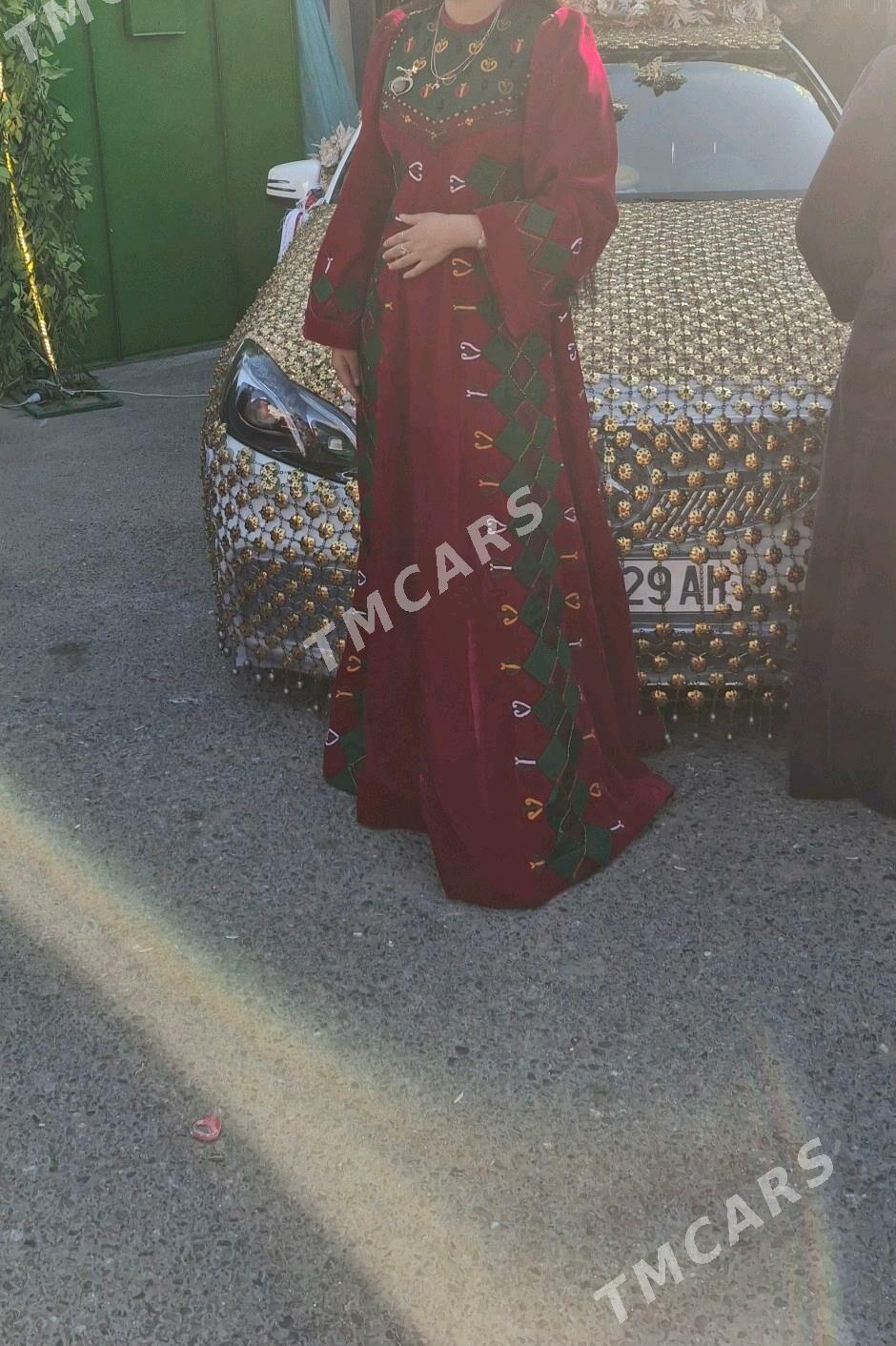 Pomparht bilen keteni garylan - Aşgabat - img 1